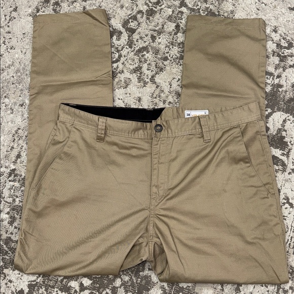 Men’s Volcom Pants - Picture 2 of 3